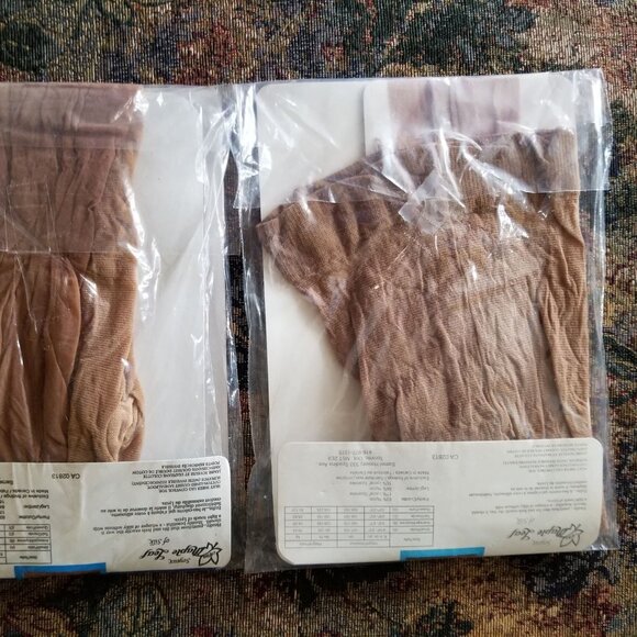 NWT. Control top, beige, sheer pantyhose, size B, 120 - 150 lb, 2 pairs. New. - Picture 4 of 4
